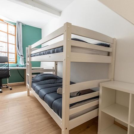 Le Double Pirou # 2 Appartements # Halte Auvergne Thiers Exterior photo