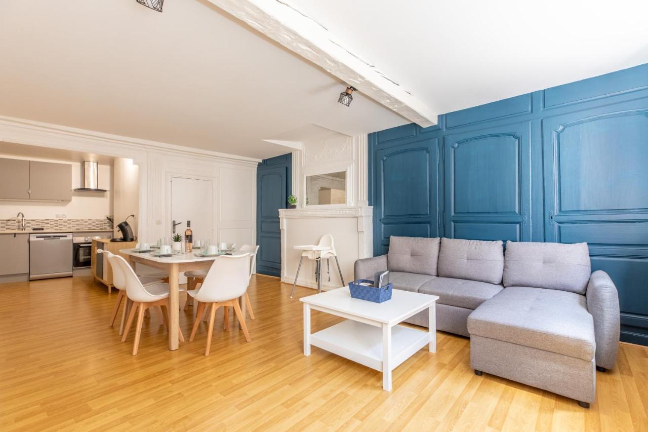 Le Double Pirou # 2 Appartements # Halte Auvergne Thiers Exterior photo